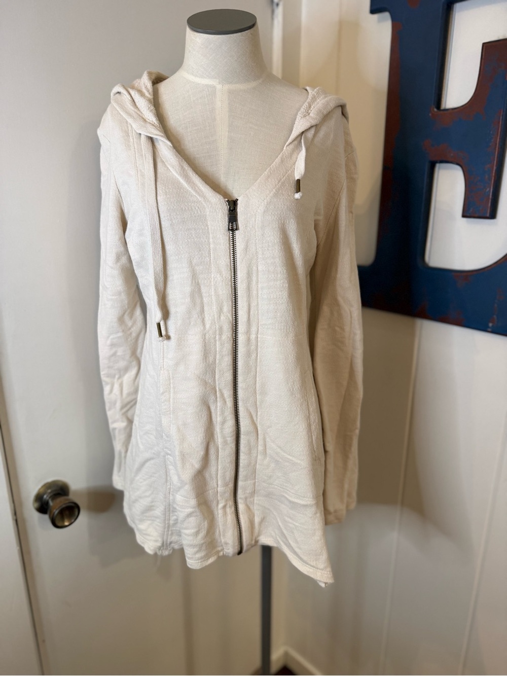 XCVI asymmetrical Cream Drawstring Hooded Zip-Up Sweatshirt Sz M